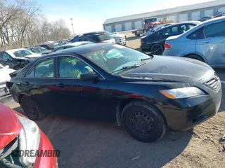 2009 Toyota Camry z VIN 4T4BE46K99R101328, wystawiony jako IAAI lot #41586888 z przebiegiem 147 706 mil mil oraz . Historia ofert i sprzedaży dostępna na DreamBid. Obrazek 13.