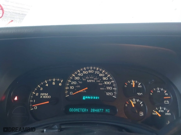 2005 Chevrolet Tahoe LT with VIN 1GNEC13T95R217565, listed as a IAAI auction lot 41361104 with 204,077 mi miles. Bid and sale history available at carsss.com. Image 7.