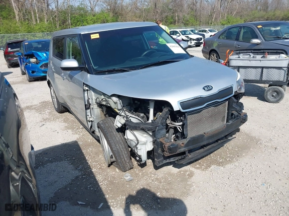2016 Kia Soul with VIN KNDJN2A22G7844219, listed as a IAAI auction lot 42065425 with 125,366 mi miles. Bid and sale history available at carsss.com. Image 1.
