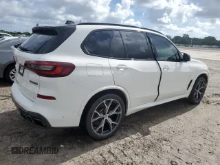 2020 BMW X5 M50i with VIN 5UXJU4C07L9C31149, listed as a Copart auction lot 59241674 with 39,809 mi miles and Non Repairable. Bid and sale history available at carsss.com. Image 3.