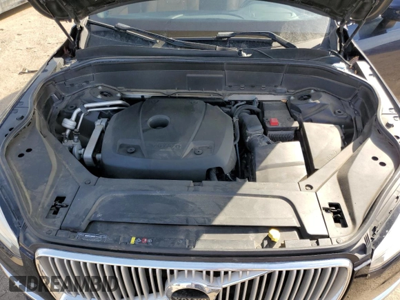 2017 Volvo XC90 Inscription with VIN YV4A22PL5H1113827, listed as a Copart auction lot 49060385 with 88,882 mi miles and Salvage Title. Bid and sale history available at carsss.com. Image 13.