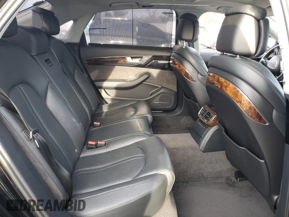 2018 Audi A8 L with VIN WAU44AFD3JN000839, listed as a Copart auction lot 81903394 with 133,696 mi miles and Salvage Title. Bid and sale history available at carsss.com. Image 10.