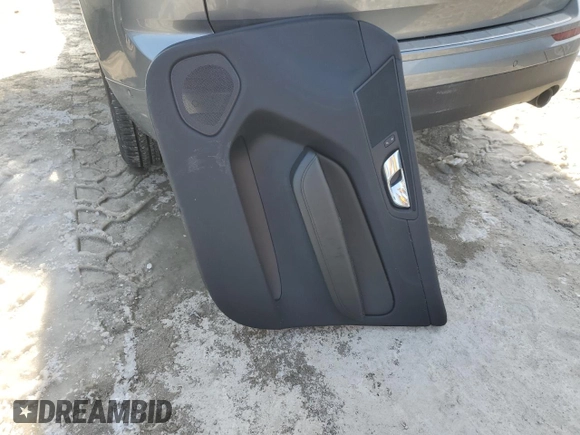 2019 Volvo XC60 Momentum с VIN LYV102RK7KB206121, выставлен на аукционе Copart как лот 44183655 с пробегом 33 332 миль миль и Списание • Salvage title. История ставок и продаж доступна на DreamBid. Изображение 13.