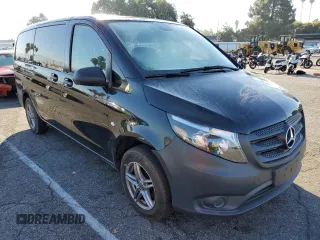 2019 Mercedes-Benz Metris Passenger with VIN WD4PG2EE6K3512959, listed as a Copart auction lot 75256644 with 51,198 mi miles and Salvage title. Bid and sale history available at DreamBid. Image 4.