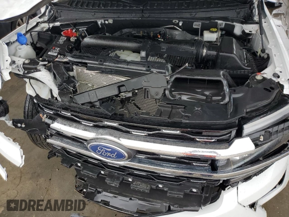 2022 Ford Expedition Limited with VIN 1FMJU1KT1NEA65497, listed as a Copart auction lot 86845984 with 60,422 mi miles and Non Repairable. Bid and sale history available at carsss.com. Image 12.