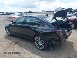 2024 Cadillac CT5 Sport z VIN 1G6DP5RK3R0127081, wystawiony jako IAAI lot #42319697 z przebiegiem 4 093 mil mil oraz . Historia ofert i sprzedaży dostępna na DreamBid. Obrazek 3.