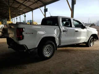 2024 Chevrolet Colorado 4WD Work Truck z VIN 1GCPTBEK1R1317174, wystawiony jako Copart lot #43582685 z przebiegiem Nie podano mil oraz Szkoda całkowita • Salvage title. Historia ofert i sprzedaży dostępna na DreamBid. Obrazek 3.