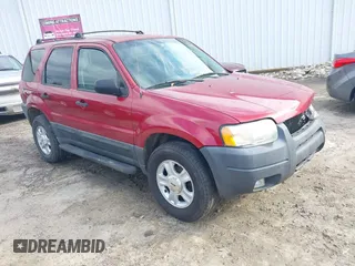 2003 Ford Escape XLT Popular with VIN 1FMYU03183KA25020, listed as a IAAI auction lot 41519021 with 179,737 mi miles. Bid and sale history available at carsss.com. Image 1.