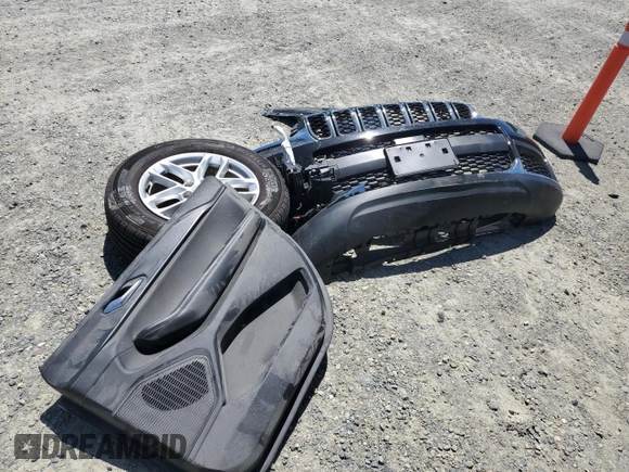 2023 Jeep Grand Cherokee Laredo с VIN 1C4RJKAG8P8799842, выставлен на аукционе Copart как лот 57648405 с пробегом 13 306 миль миль и Списание • Salvage title. История ставок и продаж доступна на DreamBid. Изображение 13.