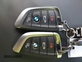 2023 BMW M3 Competition xDrive z VIN WBS43AY04PFN40857, wystawiony jako IAAI lot #41127516 z przebiegiem 15 409 mil mil oraz . Historia ofert i sprzedaży dostępna na DreamBid. Obrazek 11.