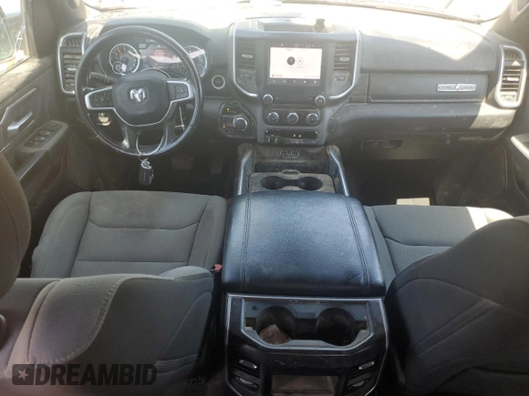 2022 Ram 1500 Big Horn с VIN 1C6RRFBG4NN226893, выставлен на аукционе Copart как лот 56584425 с пробегом 124 726 миль миль и Списание • Salvage title. История ставок и продаж доступна на DreamBid. Изображение 8.