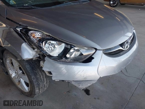 2012 Hyundai Elantra Limited with VIN KMHDH4AE2CU351643, listed as a IAAI auction lot 41433395 with 53,334 mi miles. Bid and sale history available at carsss.com. Image 6.