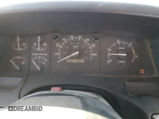 1992 Ford F-250 with VIN 1FTHX26M3NKB11741, listed as a Copart auction lot 78205284 with 198,113 mi miles and Clean Title. Bid and sale history available at carsss.com. Image 9.
