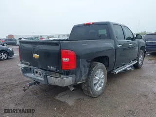 2012 Chevrolet Silverado 1500 LT with VIN 3GCPCSE04CG292309, listed as a IAAI auction lot 41961786 with 283,791 mi miles. Bid and sale history available at carsss.com. Image 4.