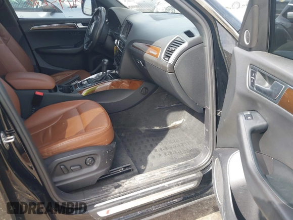 2012 Audi Q5 3.2L Premium Plus with VIN WA1DKAFPXCA086111, listed as a IAAI auction lot 41795670 with 123,436 mi miles. Bid and sale history available at carsss.com. Image 5.