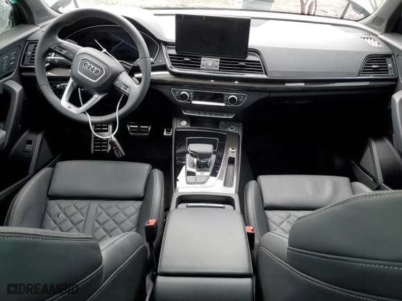 2024 Audi SQ5 Prestige with VIN WA1C4AFY9R2044000, listed as a Copart auction lot 78842094 with 6,373 mi miles and Salvage Title. Bid and sale history available at carsss.com. Image 8.