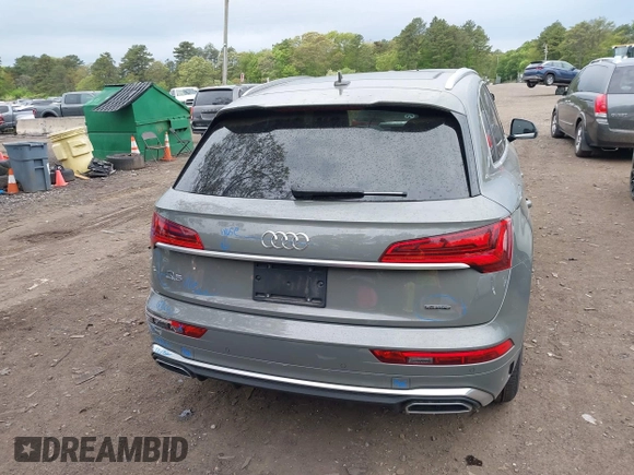2023 Audi Q5 S line Premium with VIN WA1GAAFY2P2013050, listed as a IAAI auction lot 42208300 with 22,218 mi miles and . Bid and sale history available at DreamBid. Image 16.