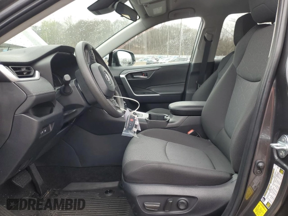 2024 Toyota RAV4 XLE with VIN 2T3P1RFV4RC469850, listed as a Copart auction lot 52012855 with 4,671 mi miles and Salvage Title. Bid and sale history available at DreamBid. Image 7.