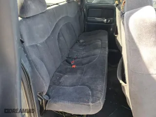 2002 GMC Sierra 1500 SLE with VIN 2GTEC19V221182809, listed as a Copart auction lot 45427465 with 224,191 mi miles and Salvage Title. Bid and sale history available at carsss.com. Image 11.