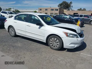 2008 Honda Accord LX z VIN 1HGCP26318A103067, wystawiony jako IAAI lot #42273183 z przebiegiem 109 094 mil mil oraz . Historia ofert i sprzedaży dostępna na DreamBid. Obrazek 1.