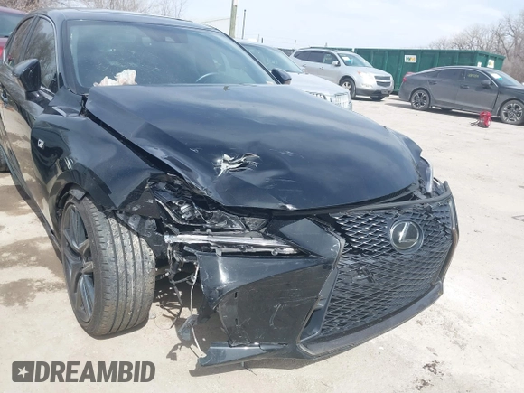 2020 Lexus IS 300 F Sport z VIN JTHGA1D20L5106242, wystawiony jako IAAI lot #41820832 z przebiegiem 40 403 mil mil oraz . Historia ofert i sprzedaży dostępna na DreamBid. Obrazek 6.