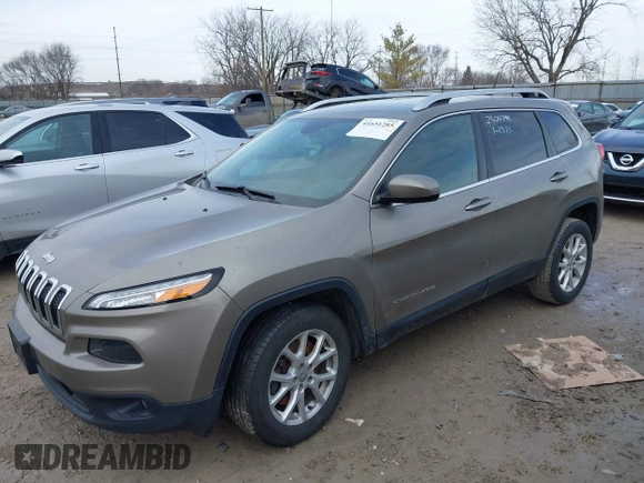 2016 Jeep Cherokee Latitude with VIN 1C4PJLCS4GW347218, listed as a IAAI auction lot 41651285 with 95,169 mi miles. Bid and sale history available at carsss.com. Image 13.