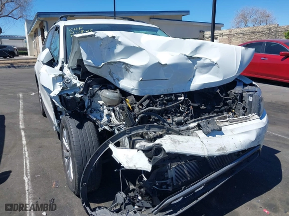 2018 Volkswagen Tiguan S with VIN 3VV0B7AXXJM109354, listed as a IAAI auction lot 41841556 with 67,798 mi miles. Bid and sale history available at carsss.com. Image 6.