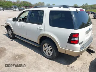 2009 Ford Explorer Eddie Bauer z VIN 1FMEU64E49UA41798, wystawiony jako IAAI lot #42029701 z przebiegiem 246 417 mil mil oraz . Historia ofert i sprzedaży dostępna na DreamBid. Obrazek 3.