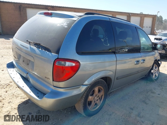 2006 Dodge Caravan SXT with VIN 1D4GP45R26B626187, listed as a IAAI auction lot 41651810 with 155,274 mi miles. Bid and sale history available at carsss.com. Image 4.
