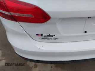 2018 Ford Focus S with VIN 1FADP3E23JL212714, listed as a IAAI auction lot 41895883 with 116,658 mi miles. Bid and sale history available at carsss.com. Image 20.