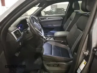 2021 Volkswagen Atlas SEL with VIN 1V2BE2CA1MC220695, listed as a Copart auction lot 55622425 with 48,636 mi miles and Salvage title. Bid and sale history available at DreamBid. Image 7.