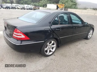 2007 Mercedes-Benz C 230 Sport с VIN WDBRF52H47F921486, выставлен на аукционе Copart как лот 63609215 с пробегом 186 189 миль миль и Чистый • Clean title. История ставок и продаж доступна на DreamBid. Изображение 3.