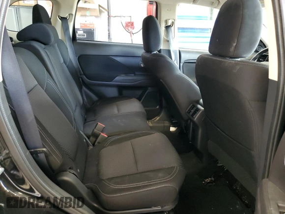 2020 Mitsubishi Outlander ES z VIN JA4AZ2A3XLZ602851, wystawiony jako Copart lot #61658925 z przebiegiem 97 993 mil mil oraz Czysty tytuł • Clean title. Historia ofert i sprzedaży dostępna na DreamBid. Obrazek 11.