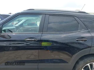 2025 Chevrolet TrailBlazer LT with VIN KL79MPSL1SB046775, listed as a IAAI auction lot 42181673 with 21,094 mi miles and . Bid and sale history available at DreamBid. Image 14.