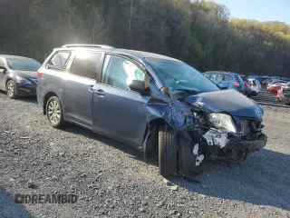 2017 Toyota Sienna LE with VIN 5TDJZ3DC9HS148575, listed as a Copart auction lot 53228805 with Not provided miles and Salvage title. Bid and sale history available at DreamBid. Image 4.