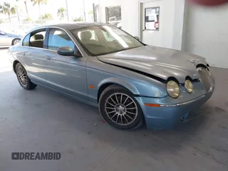 2006 Jaguar S-Type 3 z VIN SAJWA01A96FN57737, wystawiony jako IAAI lot #42142227 z przebiegiem Nie podano mil oraz . Historia ofert i sprzedaży dostępna na DreamBid. Obrazek 1.