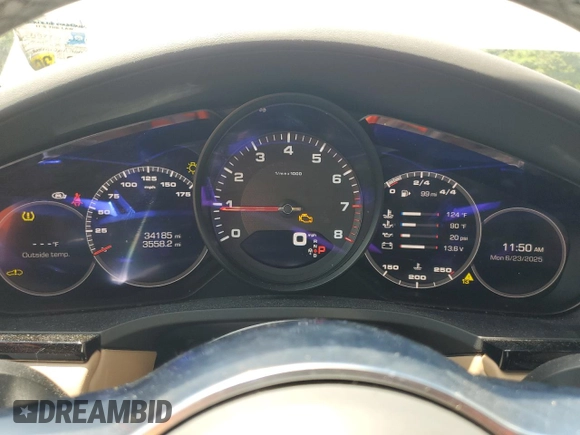 2019 Porsche Cayenne z VIN WP1AA2AY7KDA08432, wystawiony jako Copart lot #61442185 z przebiegiem 34 185 mil mil oraz Szkoda całkowita • Salvage title. Historia ofert i sprzedaży dostępna na DreamBid. Obrazek 9.