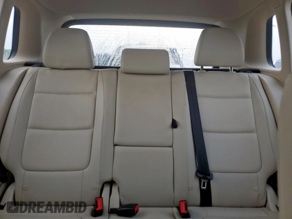 2016 Volkswagen Tiguan S с VIN WVGAV7AX5GW501723, выставлен на аукционе Copart как лот 60567935 с пробегом 65 660 миль миль и Списание • Salvage title. История ставок и продаж доступна на DreamBid. Изображение 10.