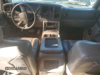 2005 GMC Yukon XL SLT with VIN 1GKFK16Z95J128632, listed as a Copart auction lot 45731985 with Not Provided miles and Salvage Title. Bid and sale history available at carsss.com. Image 8.