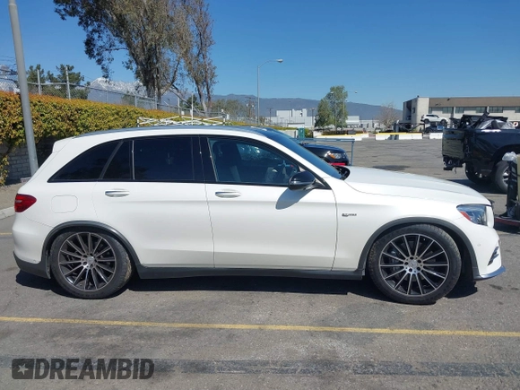 2017 Mercedes-Benz GLC with VIN WDC0G6EBXHF201996, listed as a IAAI auction lot 41814847 with 117,273 mi miles. Bid and sale history available at carsss.com. Image 13.