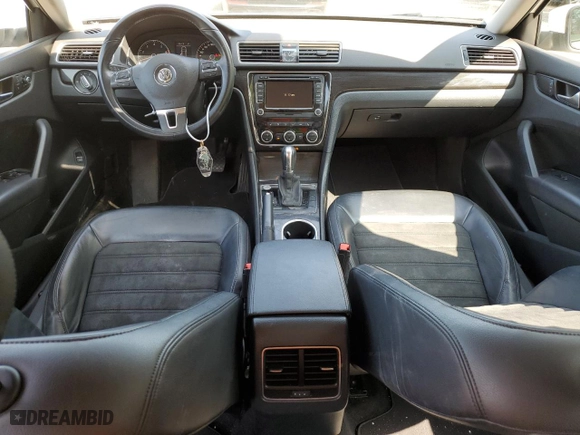 2014 Volkswagen Passat SEL Premium with VIN 1VWCS7A36EC062465, listed as a Copart auction lot 66998344 with 210,744 mi miles and Salvage Title. Bid and sale history available at carsss.com. Image 8.