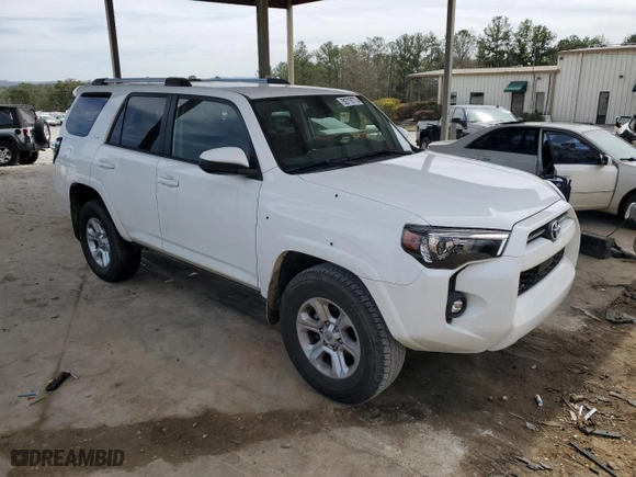 2022 Toyota 4Runner SR5 with VIN JTEEU5JR4N5264977, listed as a Copart auction lot 50719775 with 47,598 mi miles and Salvage Title. Bid and sale history available at carsss.com. Image 4.