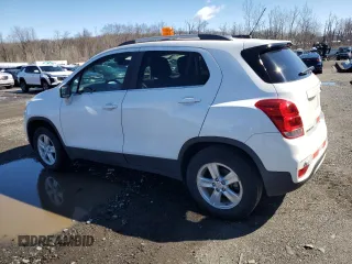 2018 Chevrolet Trax LT with VIN 3GNCJPSB3JL147927, listed as a Copart auction lot 49467295 with 82,192 mi miles and Clean Title. Bid and sale history available at carsss.com. Image 2.