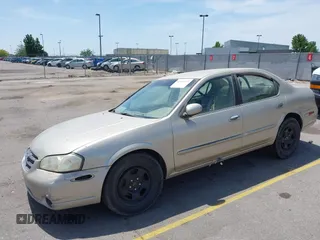 2000 Nissan Maxima GXE z VIN JN1CA31D3YT722606, wystawiony jako IAAI lot #42449273 z przebiegiem Nie podano mil oraz . Historia ofert i sprzedaży dostępna na DreamBid. Obrazek 2.