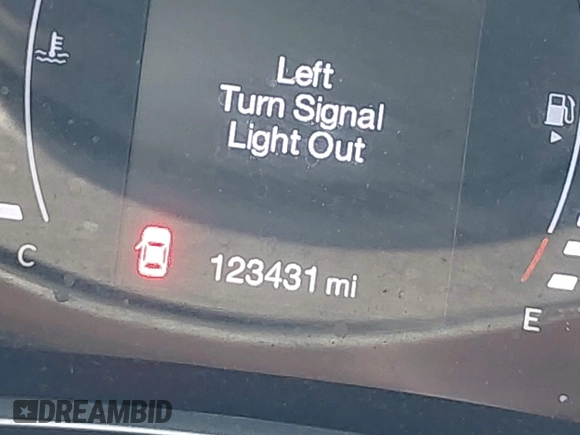 2018 Jeep Compass Latitude with VIN 3C4NJCBB6JT407411, listed as a IAAI auction lot 41851132 with 123,431 mi miles and . Bid and sale history available at DreamBid. Image 16.