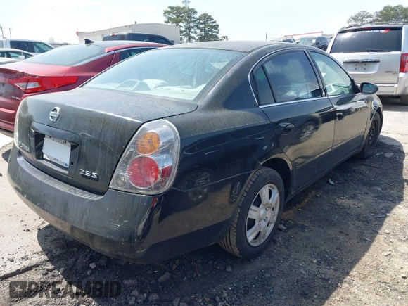 2003 Nissan Altima S with VIN 1N4AL11D33C299592, listed as a IAAI auction lot 41940412 with 1 mi miles. Bid and sale history available at carsss.com. Image 4.