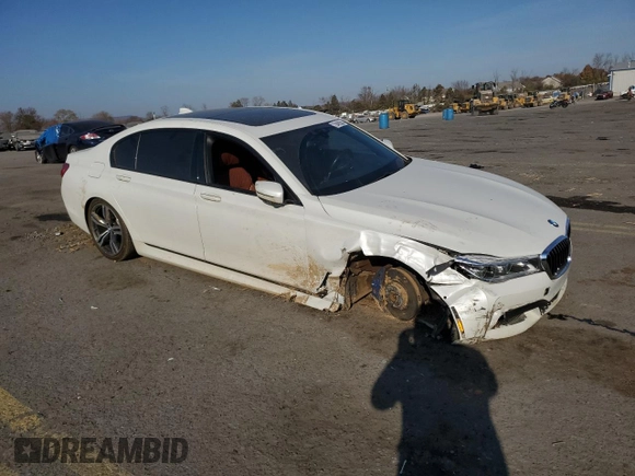 2018 BMW 7 Series ALPINA B7 xDrive with VIN WBA7F2C54JG423914, listed as a Copart auction lot 78488584 with 68,014 mi miles and Salvage Title. Bid and sale history available at carsss.com. Image 4.