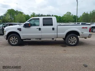 2009 Ford Super Duty F-250 SRW XL with VIN 1FTSW21R59EA73624, listed as a IAAI auction lot 42077112 with 250,715 mi miles. Bid and sale history available at carsss.com. Image 15.