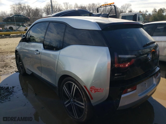 2017 BMW i3 with VIN WBY1Z6C36HV950069, listed as a Copart auction lot 40074743 with 64,228 mi miles. Bid and sale history available at carsss.com. Image 2.