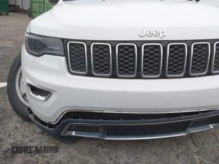 2018 Jeep Grand Cherokee Limited with VIN 1C4RJFBG8JC245999, listed as a IAAI auction lot 42345499 with 90,670 mi miles and . Bid and sale history available at DreamBid. Image 20.
